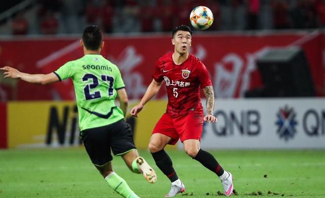 今夜亚冠焦点战，利物浦更衣室发声，态度坚定，轮换策略成焦点的简单介绍