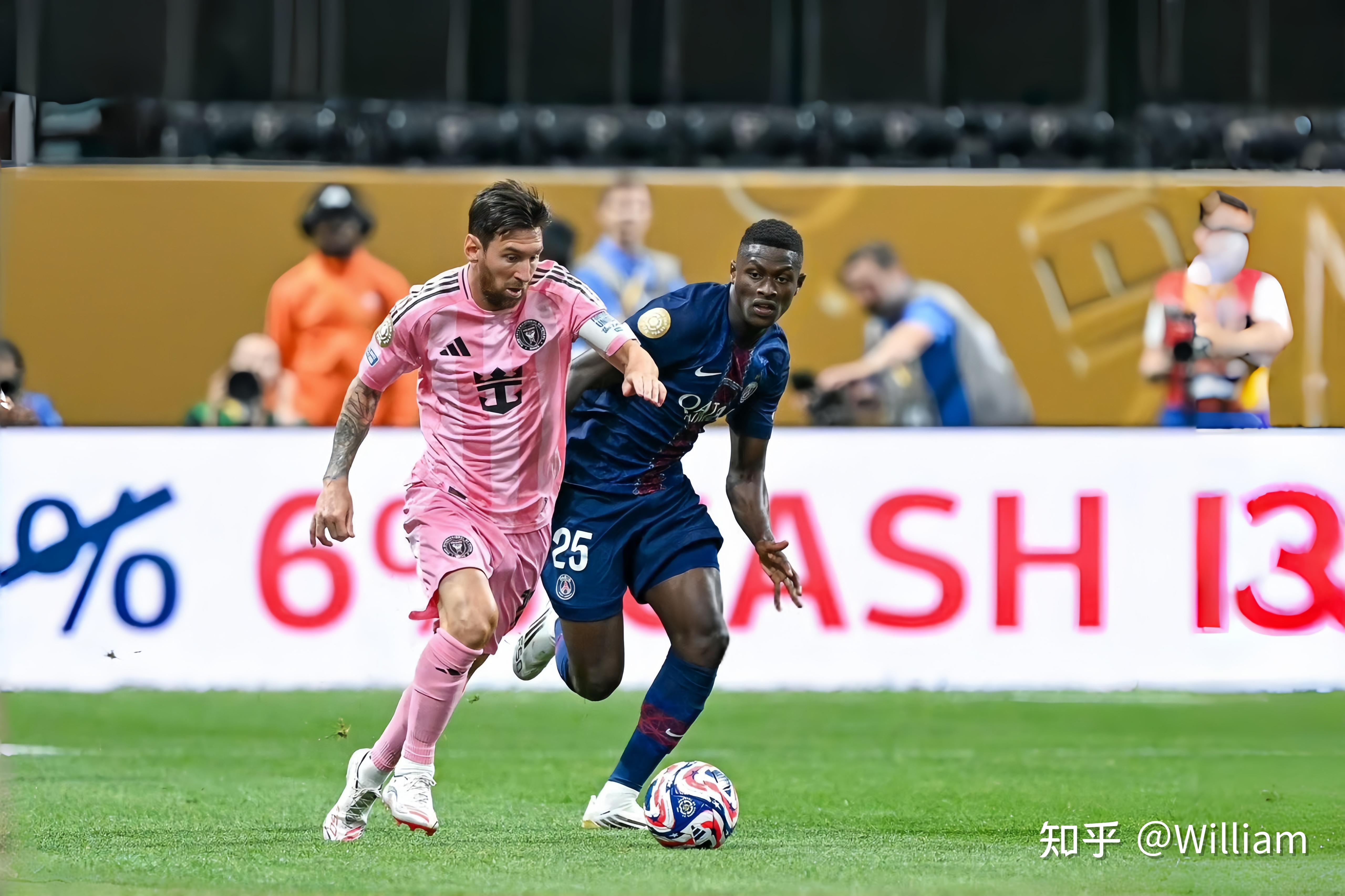 包含巴黎圣日耳曼训练开放日，冲刺阶段门线救险引欢呼，欧冠在即，细节决定成败的词条